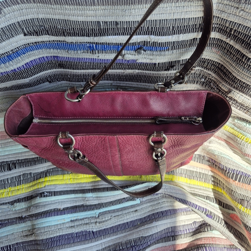 Coach Hamptons Berry Pebbled Leather Tote Bag F11347 Y2K Whimsigoth Shoulder Bag - Picture 3 of 9